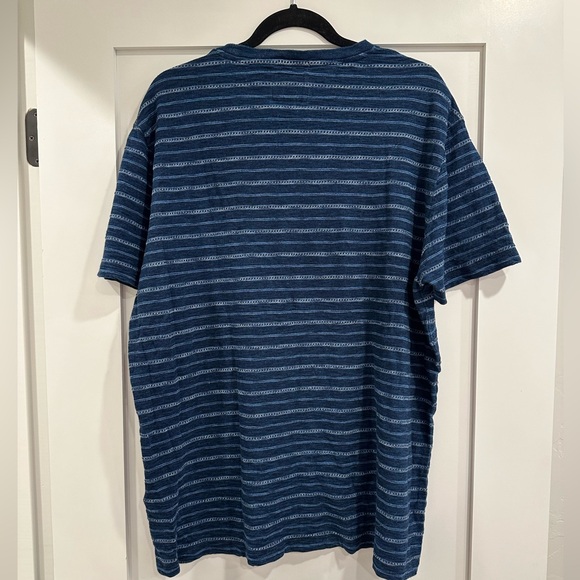 🐟Lucky Brand Shirt🐟 - Picture 2 of 3